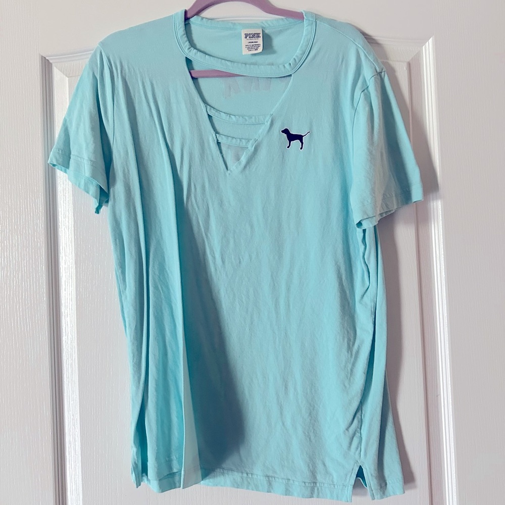 VS Pink T-shirt large